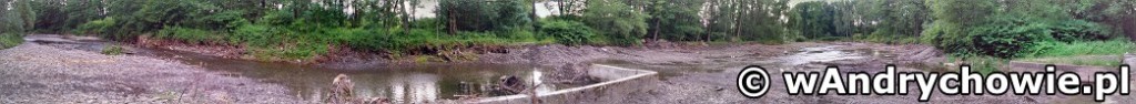 Porządkowanie koryta Wieprzówki po powodzi w maju 2014r. - Andrychów, ul. Olszyny
