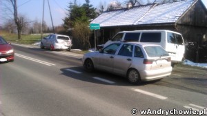 Zderzenie samochodów na DK52, granica Andrychów-Inwałd